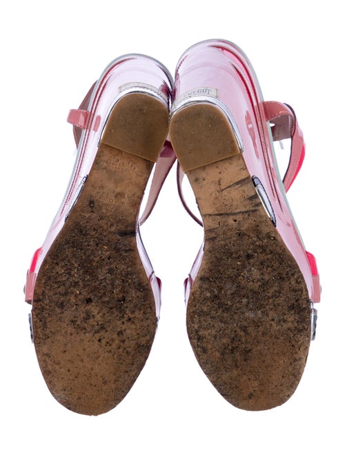 Kate Spade New York Patent Leather Printed T-Strap Sandals