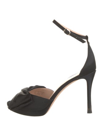 Kate Spade New York Satin Bow Accents Sandals