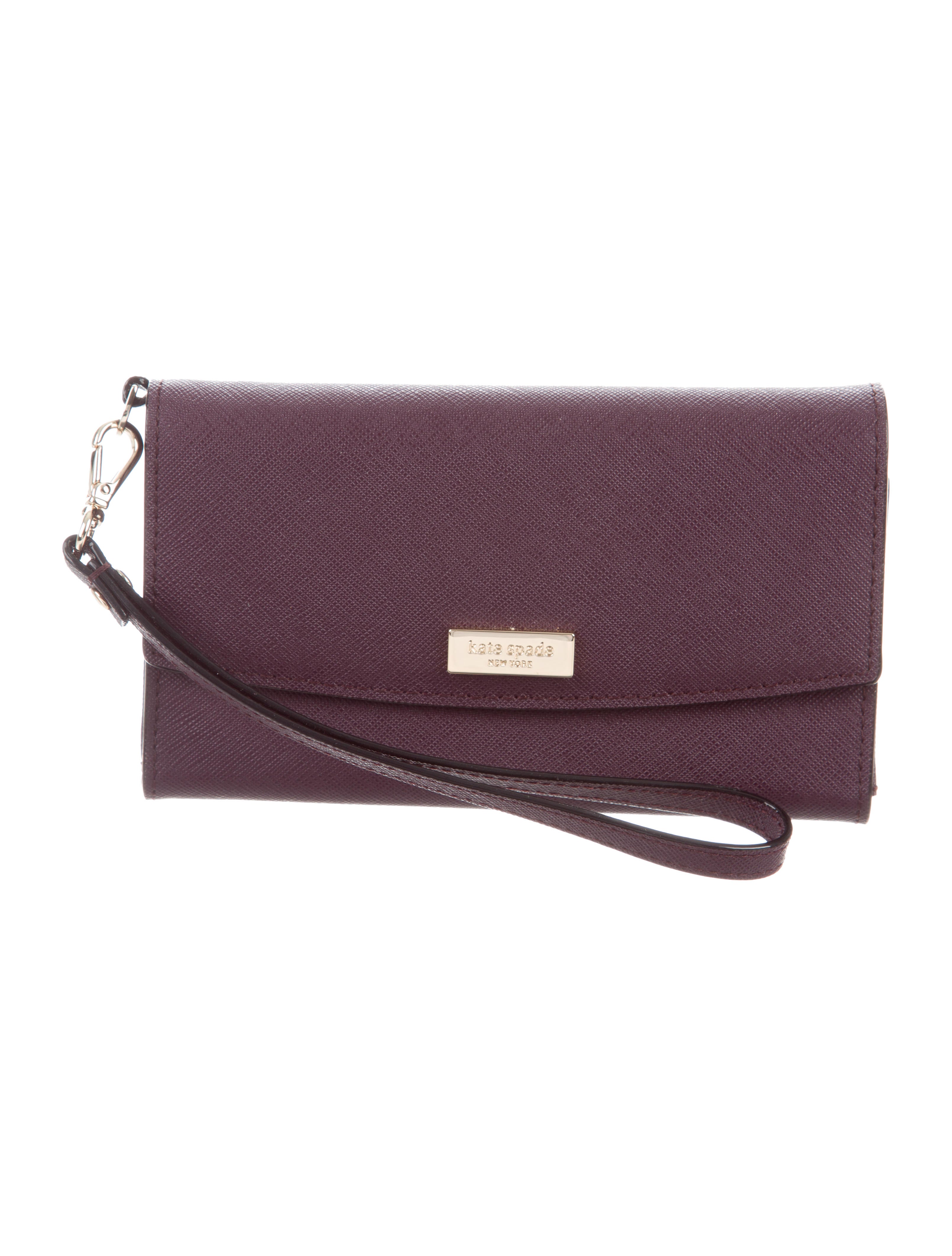 laurel way iphone wristlet