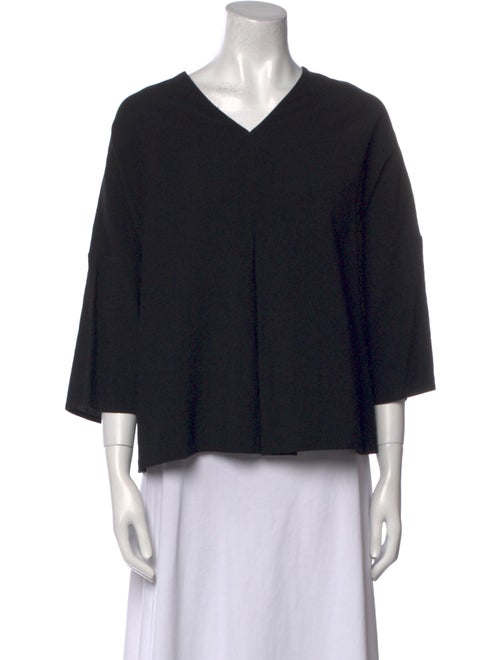 Kaarem V-Neck Three-Quarter Sleeve Blouse