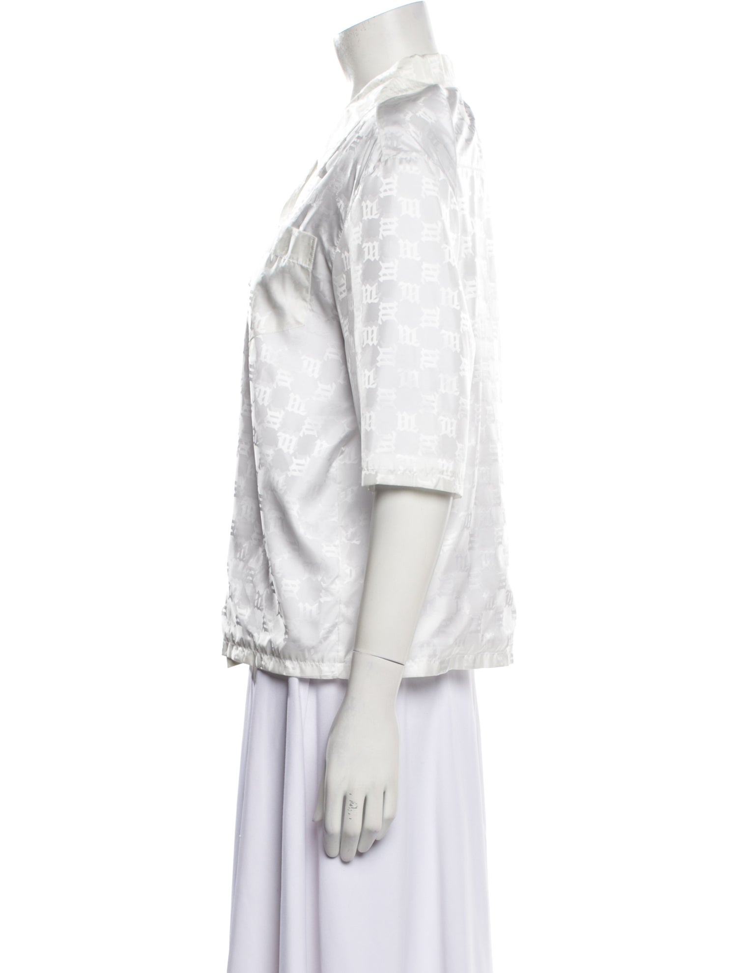 MISBHV Three-Quarter Sleeve Button-Up Top w/ Tags