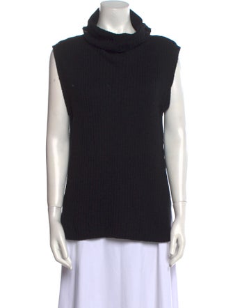 Kallmeyer Turtleneck Sleeveless Sweatshirt