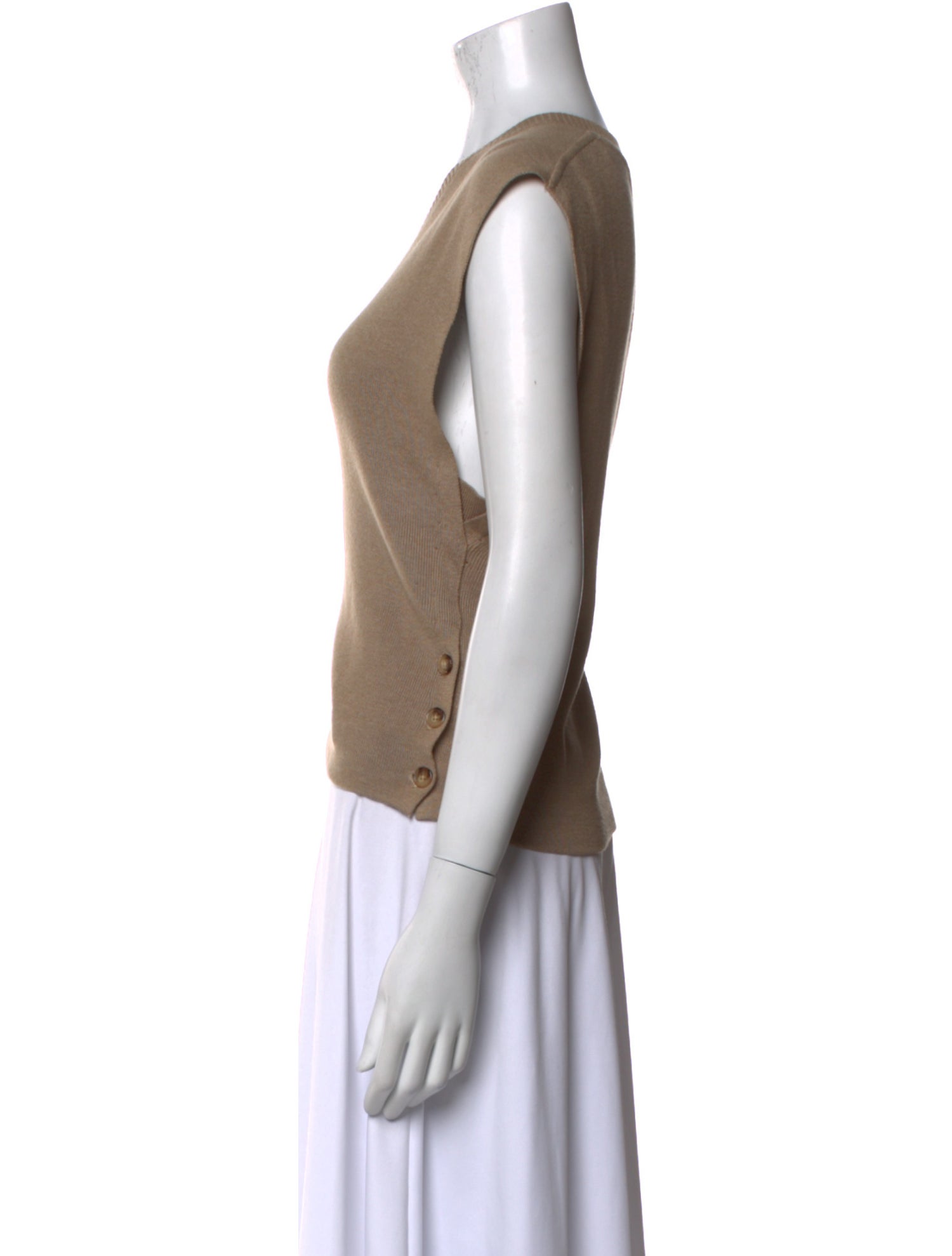 Kallmeyer V-Neck Short Sleeve Crop Top