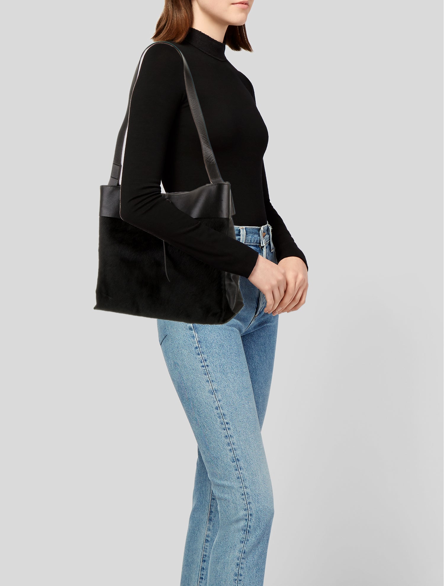 KARA Leather Messenger Bag