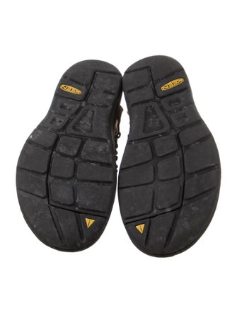 KeenKeee Suede Loafers