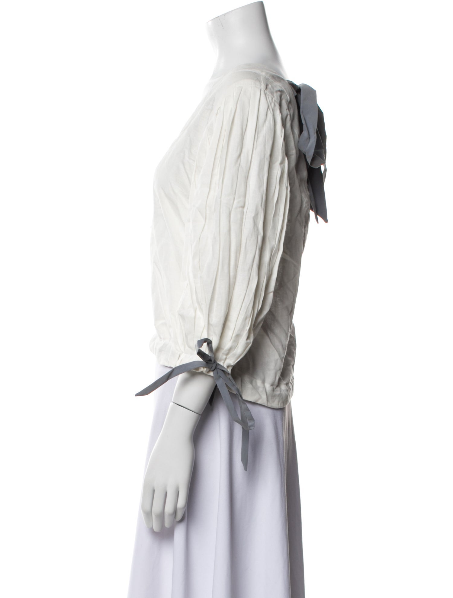 Katharine Kidd Linen V-Neck Crop Top