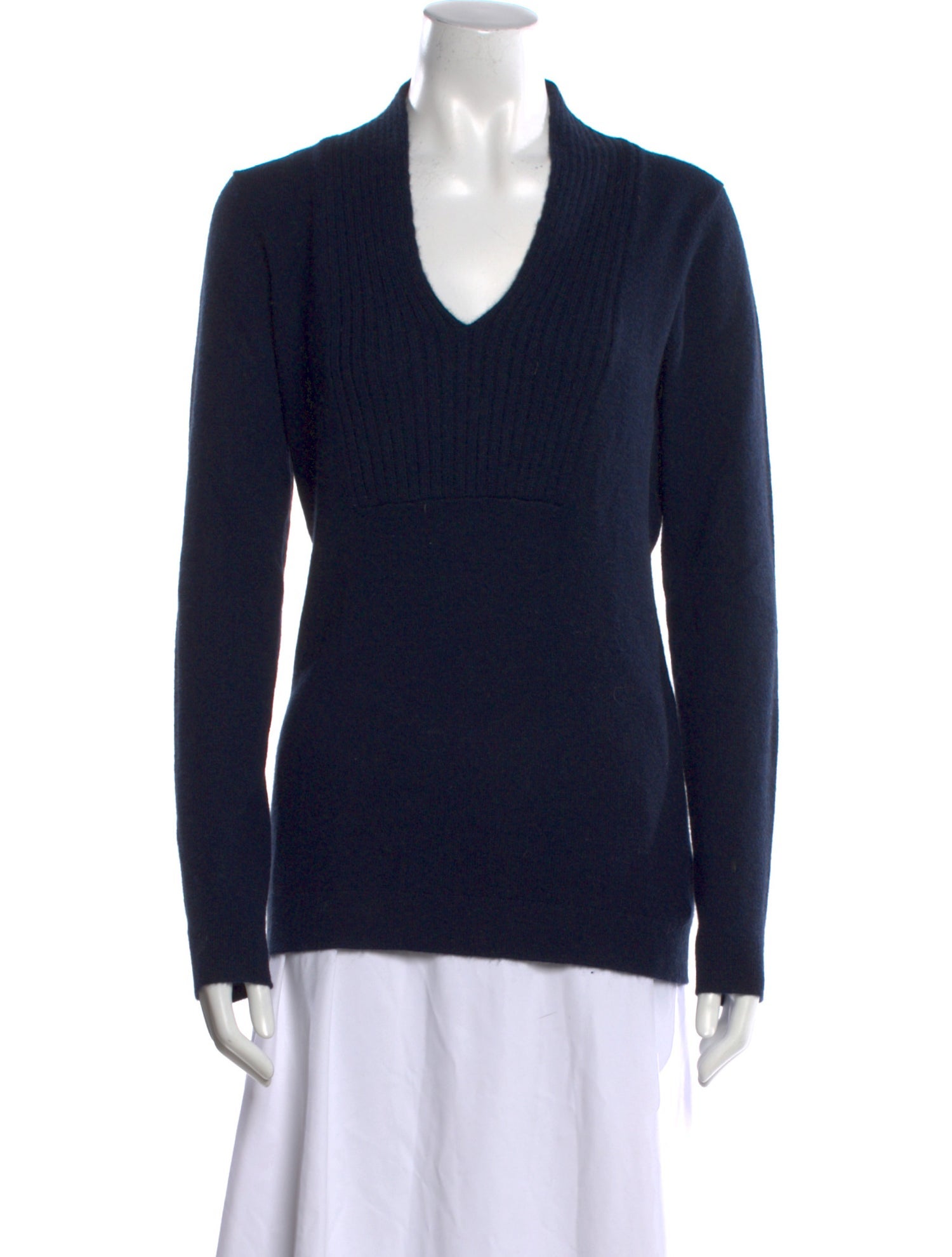 Kinross Cashmere Cashmere V-Neck Sweater
