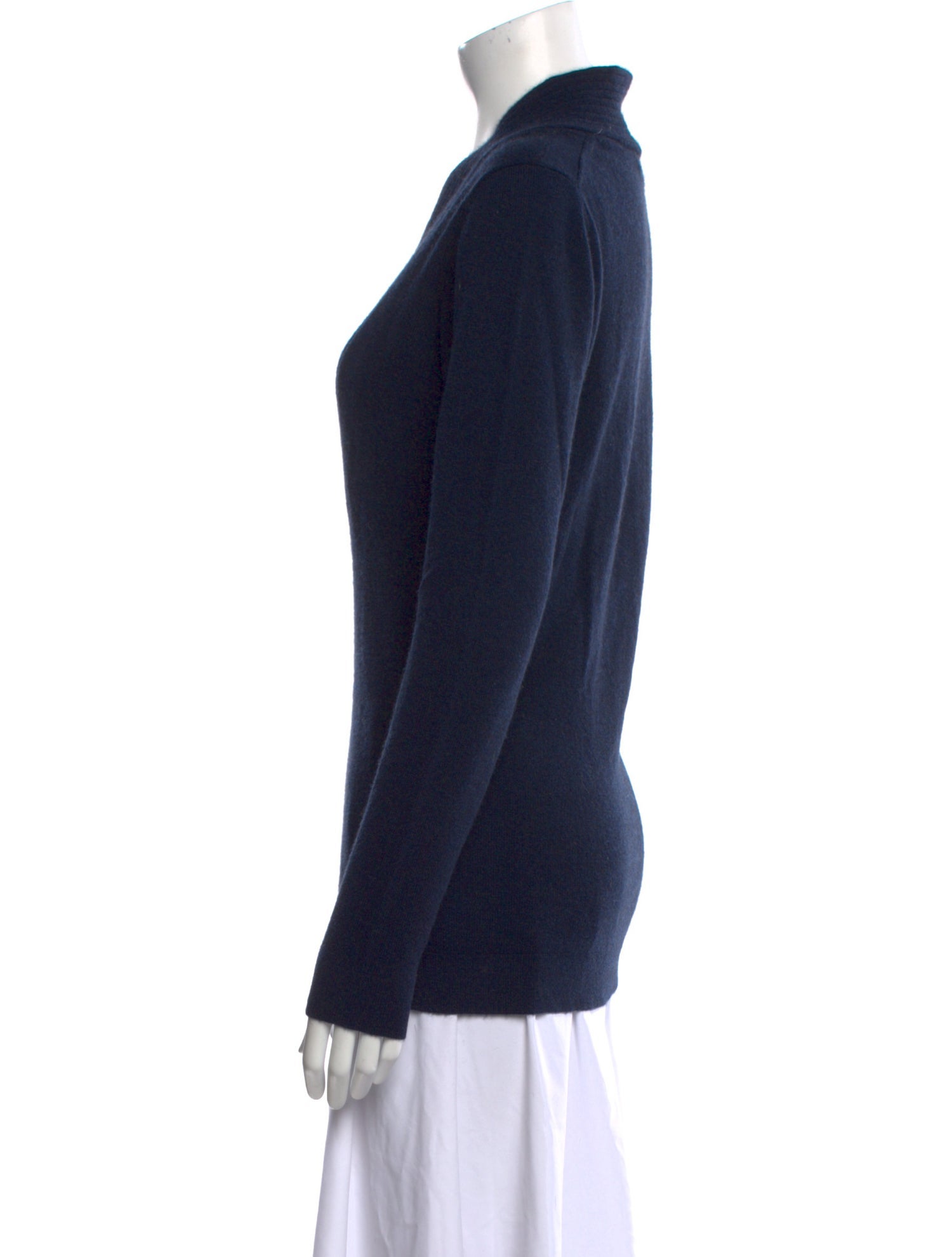 Kinross Cashmere Cashmere V-Neck Sweater