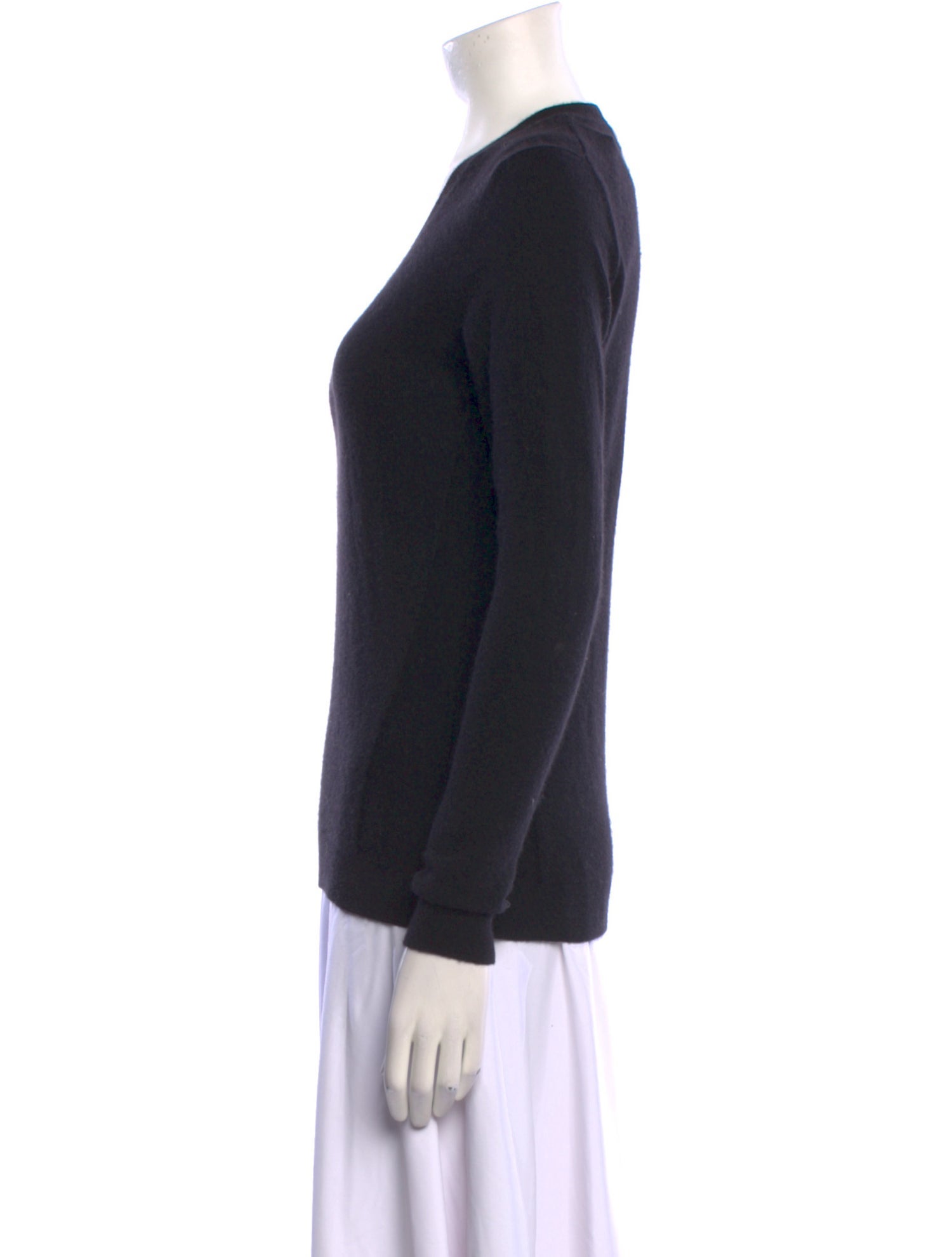 Kinross Cashmere Cashmere V-Neck Sweater