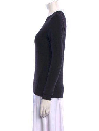 Kinross Cashmere Cashmere V-Neck Sweater