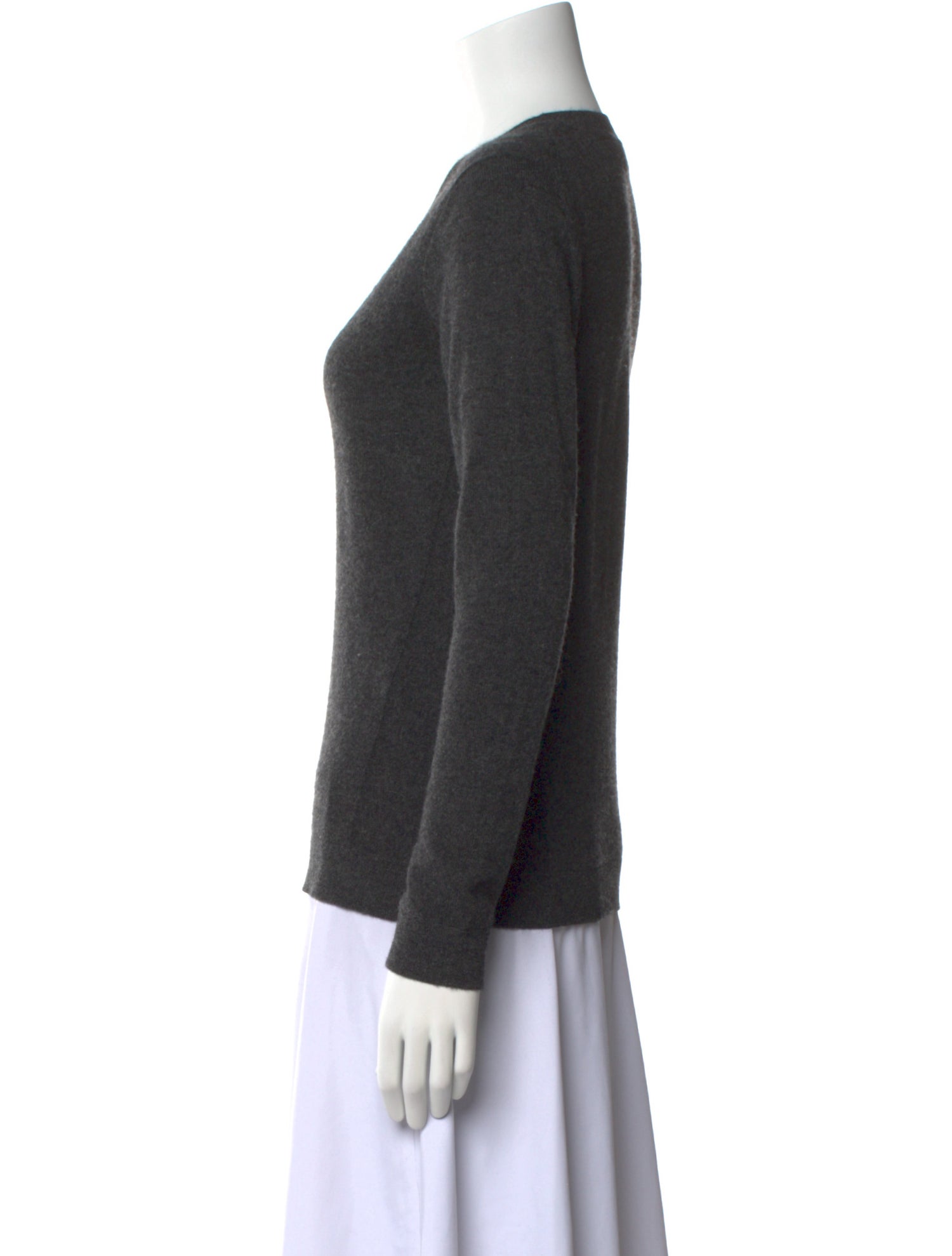 Kinross Cashmere Cashmere V-Neck Sweater