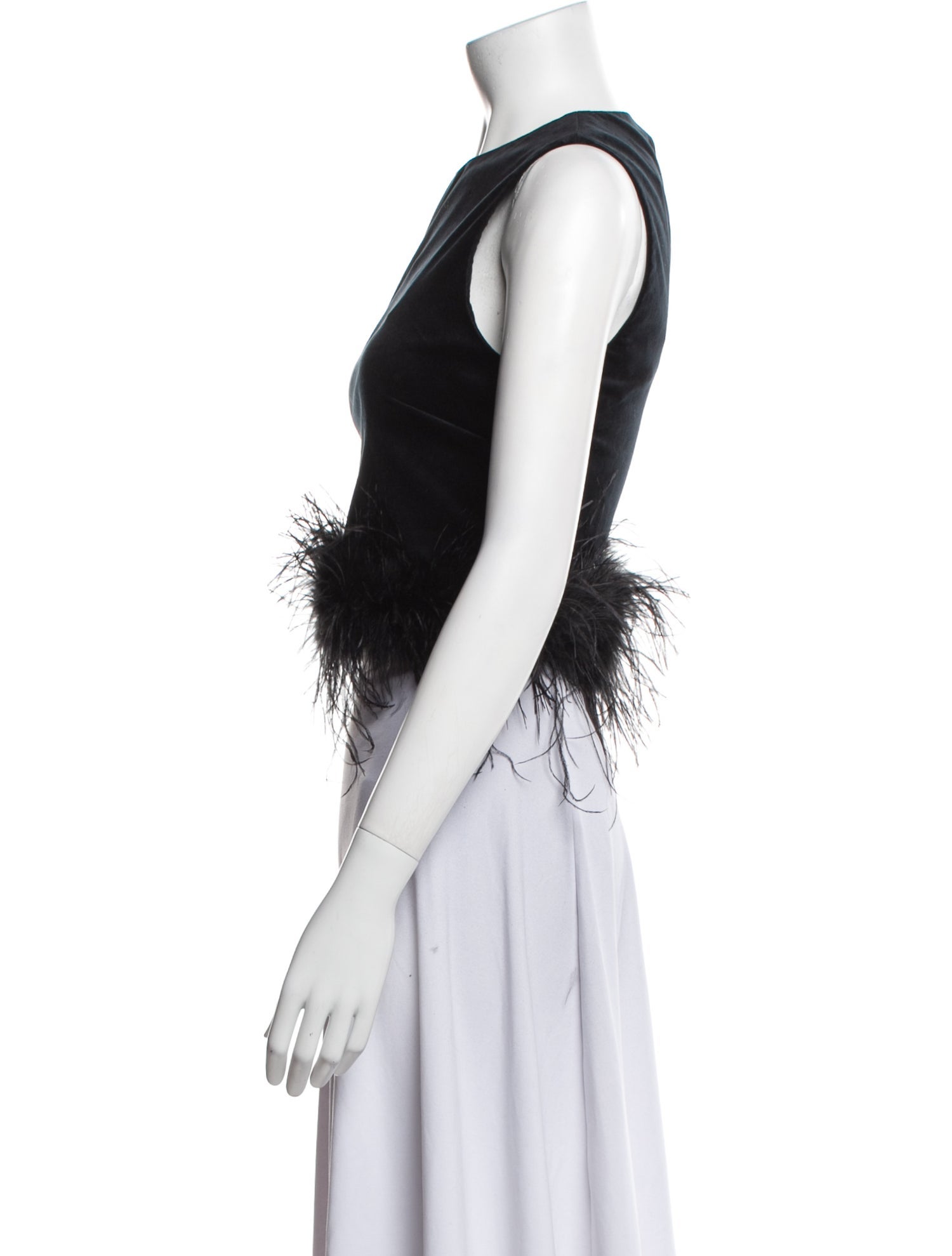 Kitri Crew Neck Sleeveless Crop Top