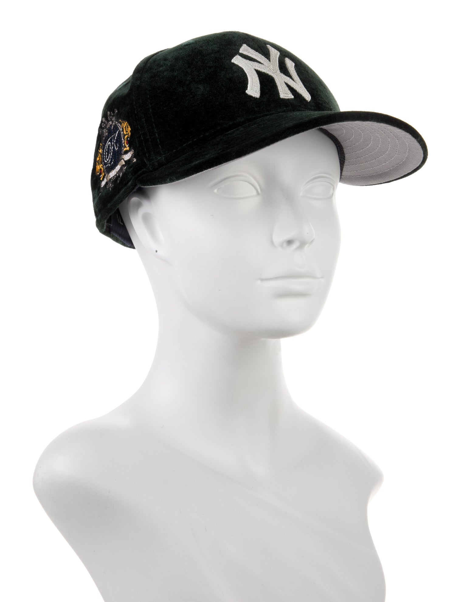 KITH Velvet Embroidered Yankee Fitted Cap