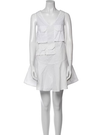 KKCo V-Neck Sleeveless Tunic