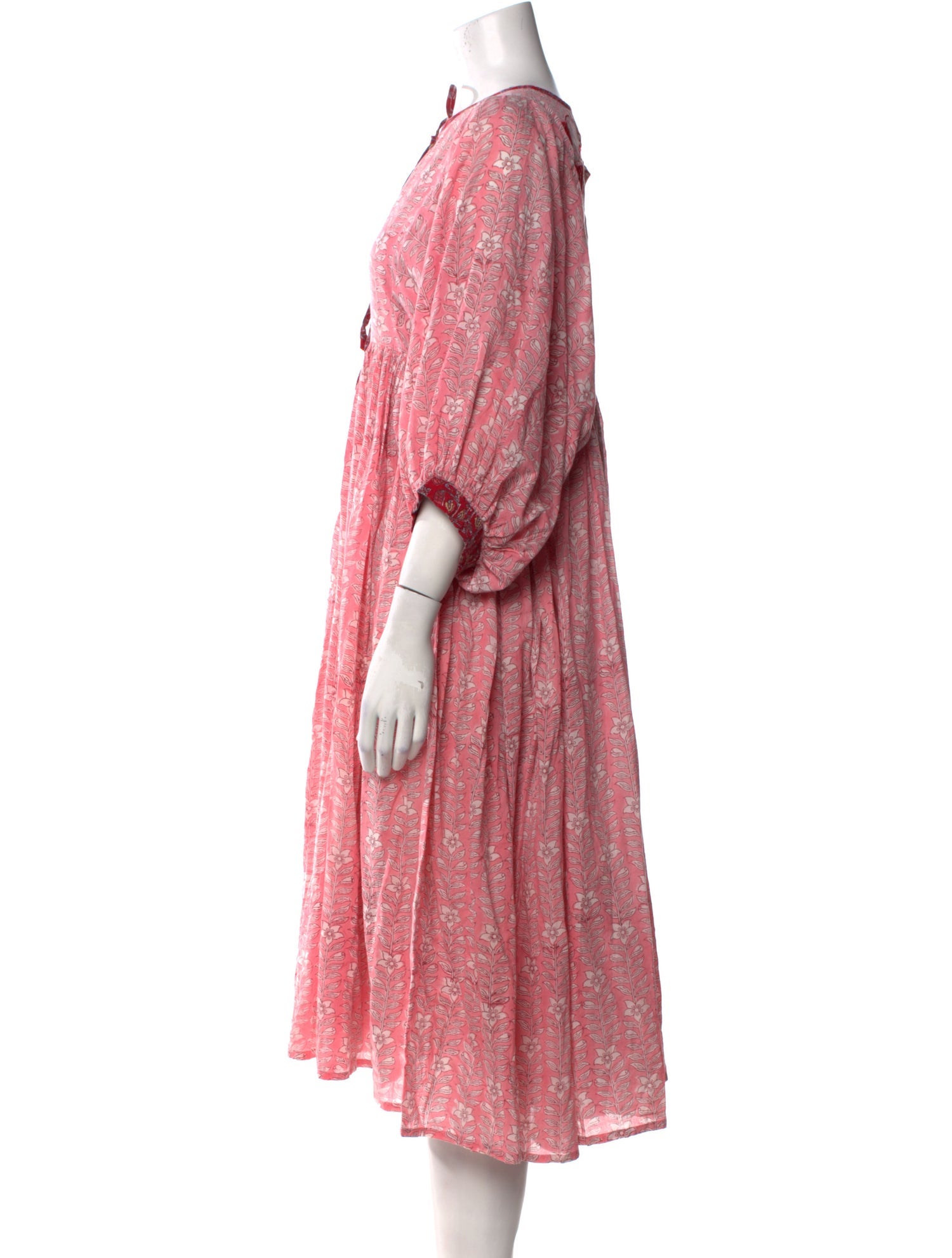 Kleed Floral Print Knee-Length Dress