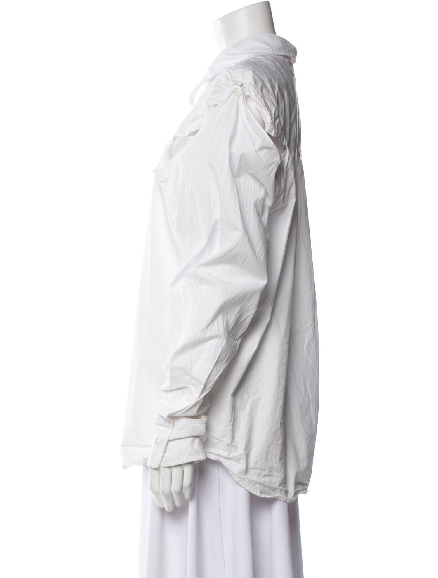 k.ngsley Long Sleeve Button-Up Top