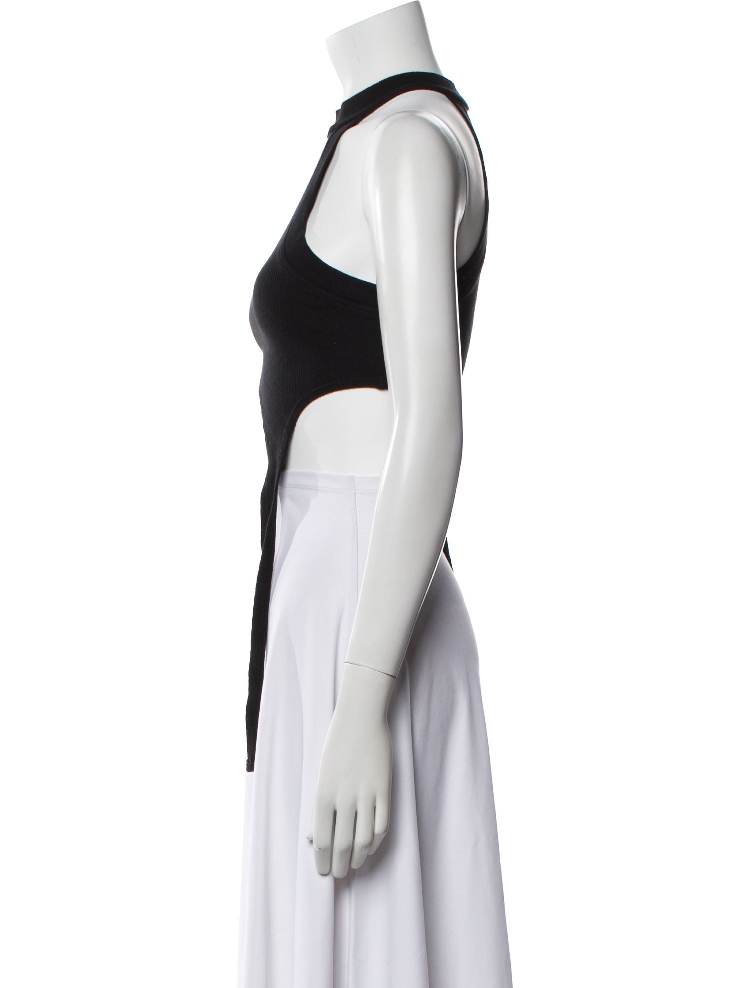 k.ngsley Mock Neck Sleeveless Crop Top