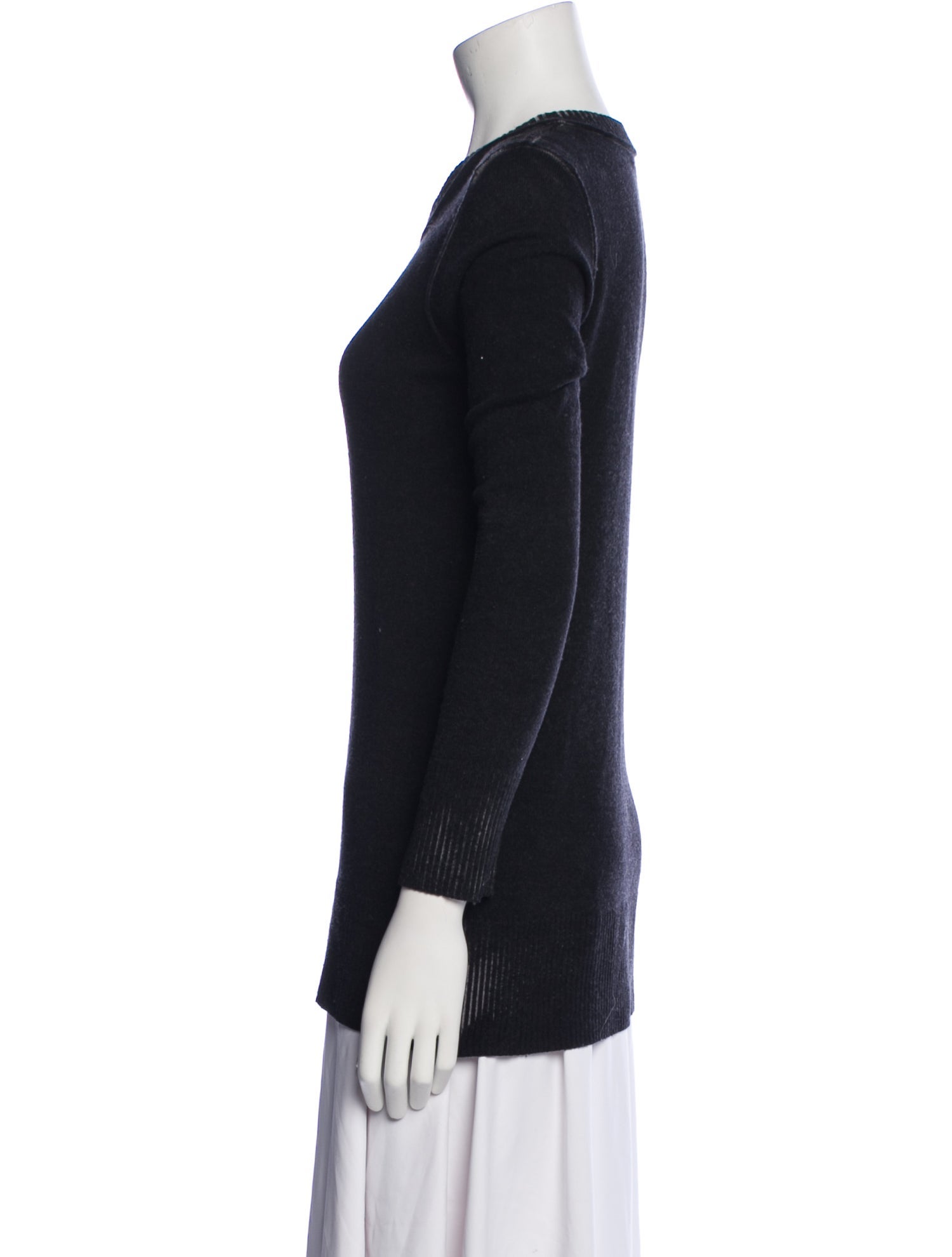 Kokun Wool Scoop Neck Sweater