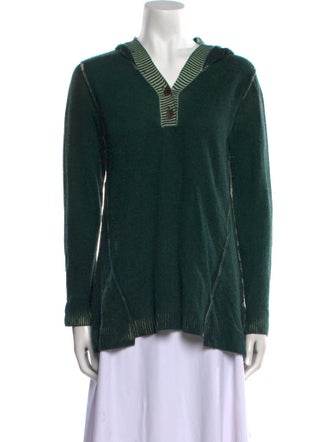 Kokun Wool V-Neck Sweater