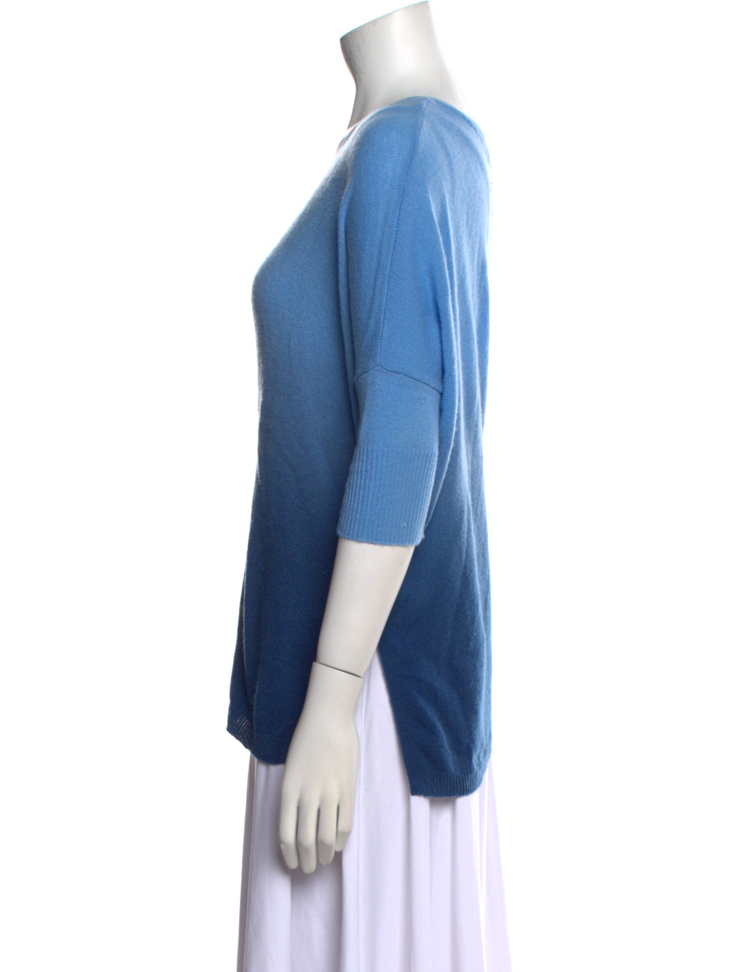 Kujten Cashmere V-Neck Sweater