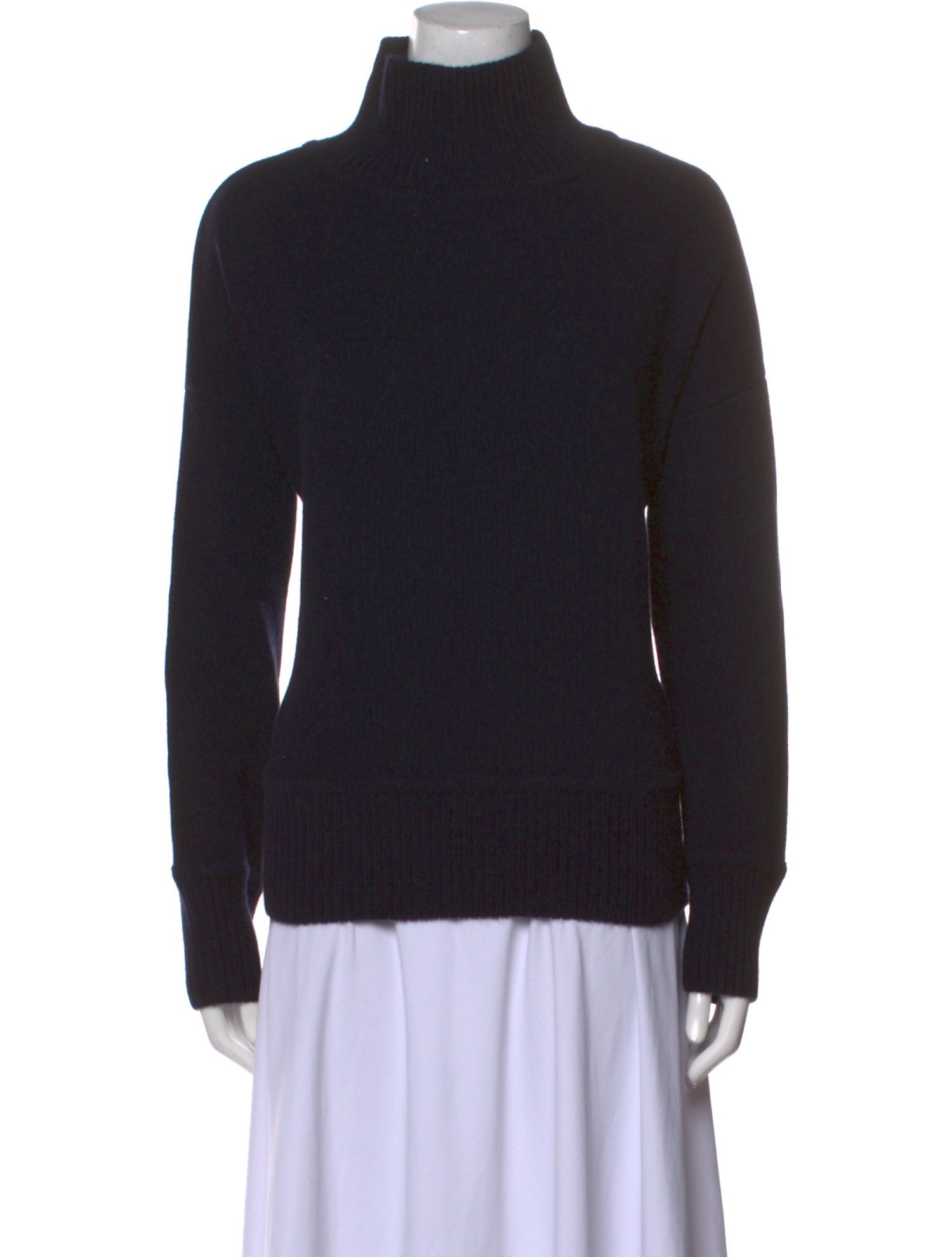 Kujten Cashmere Turtleneck Sweater