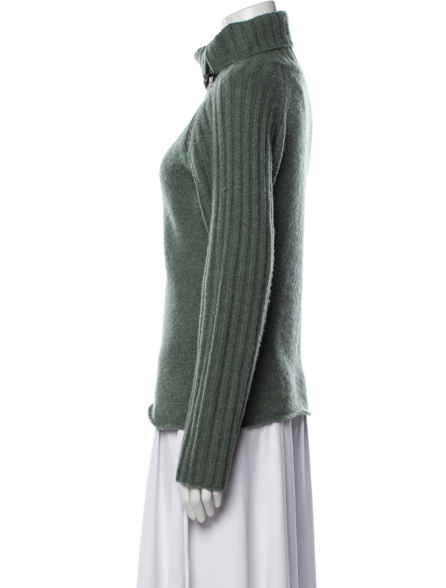 Kujten Cashmere Turtleneck Sweater