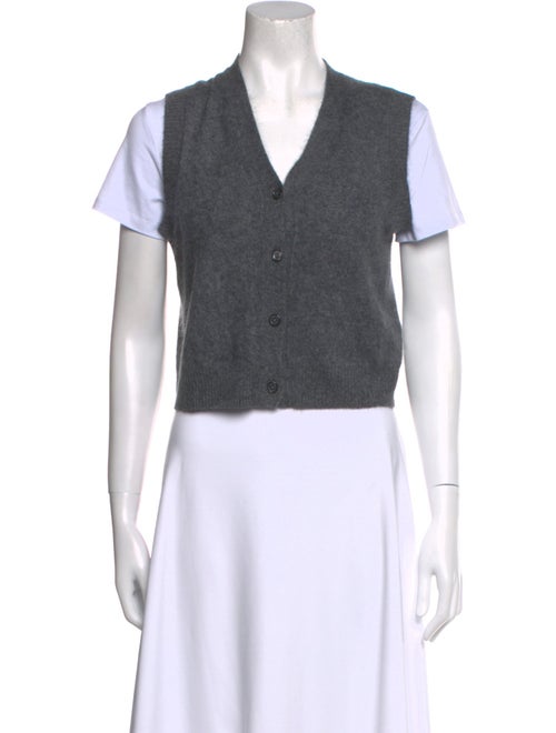 Kujten Cashmere V-Neck Sweater