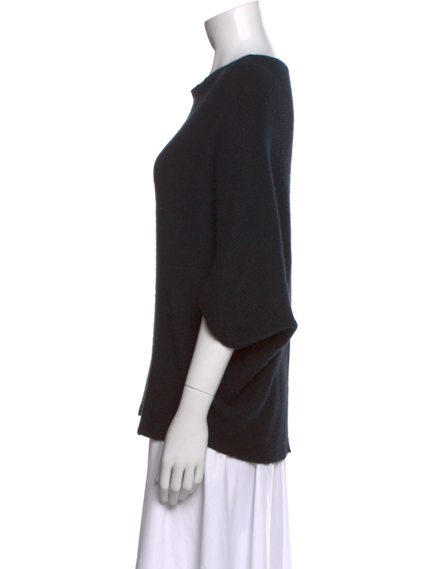 Kujten Cashmere Scoop Neck Sweater