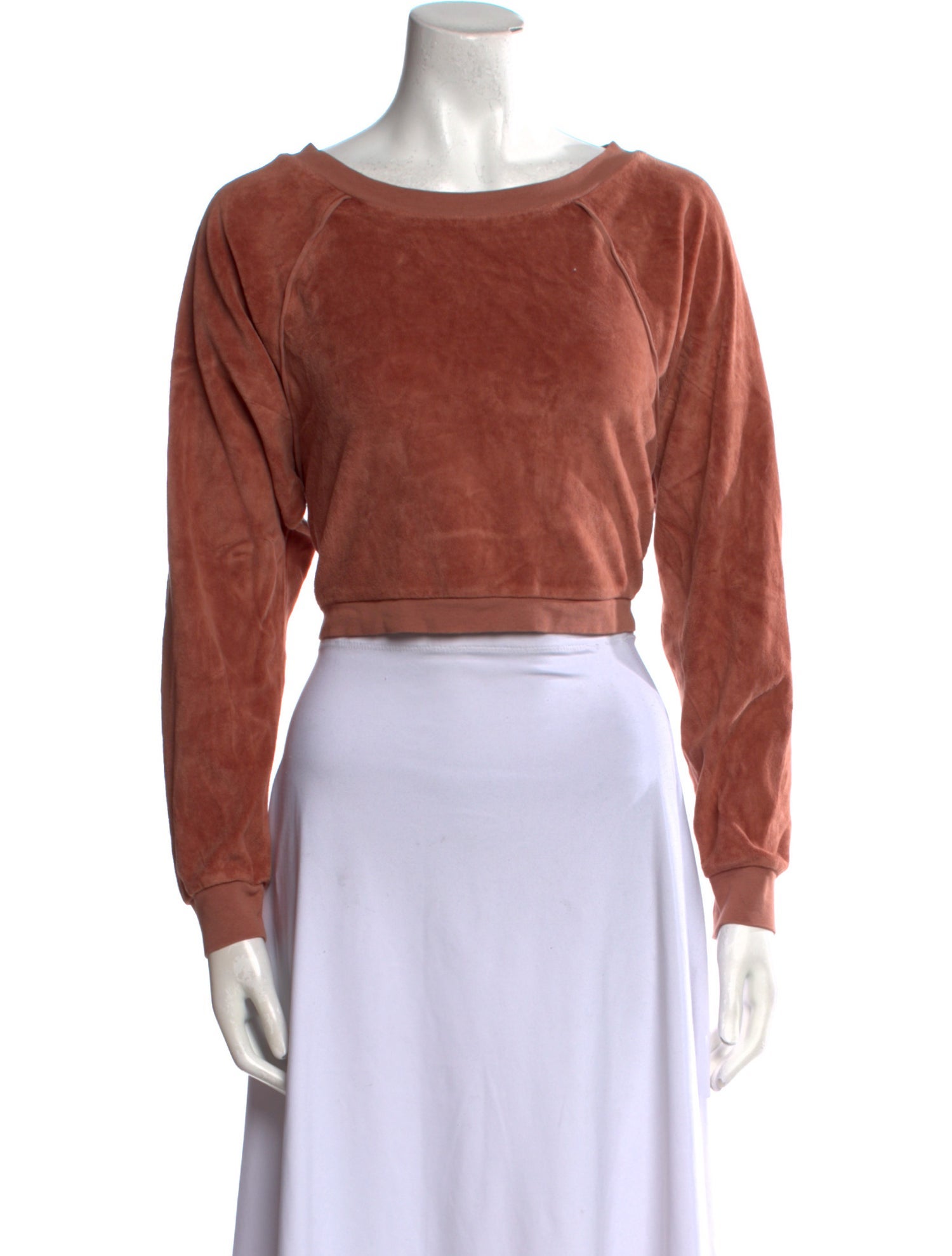 Suzie Kondi Scoop Neck Long Sleeve Crop Top