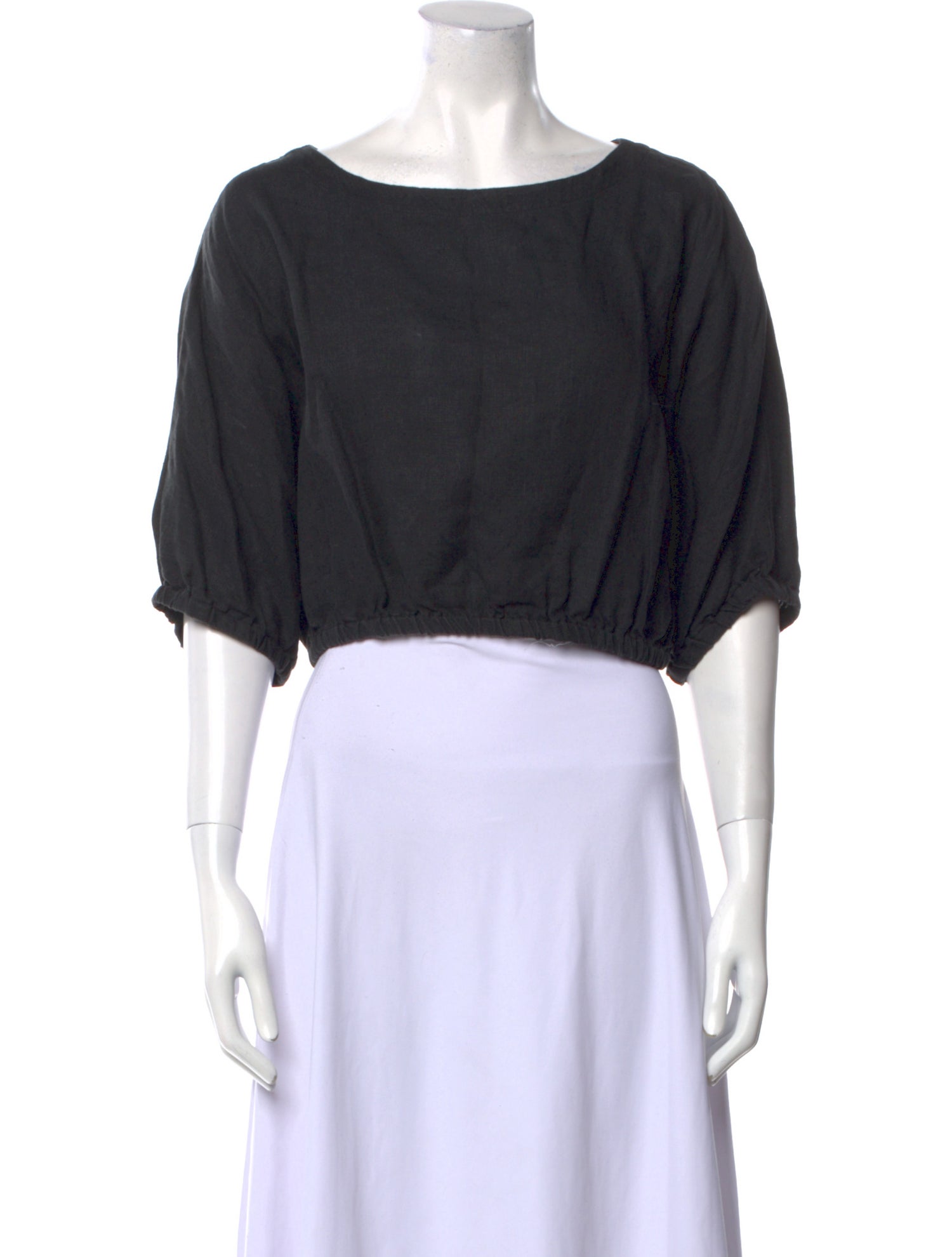 Suzie Kondi Linen Scoop Neck Crop Top