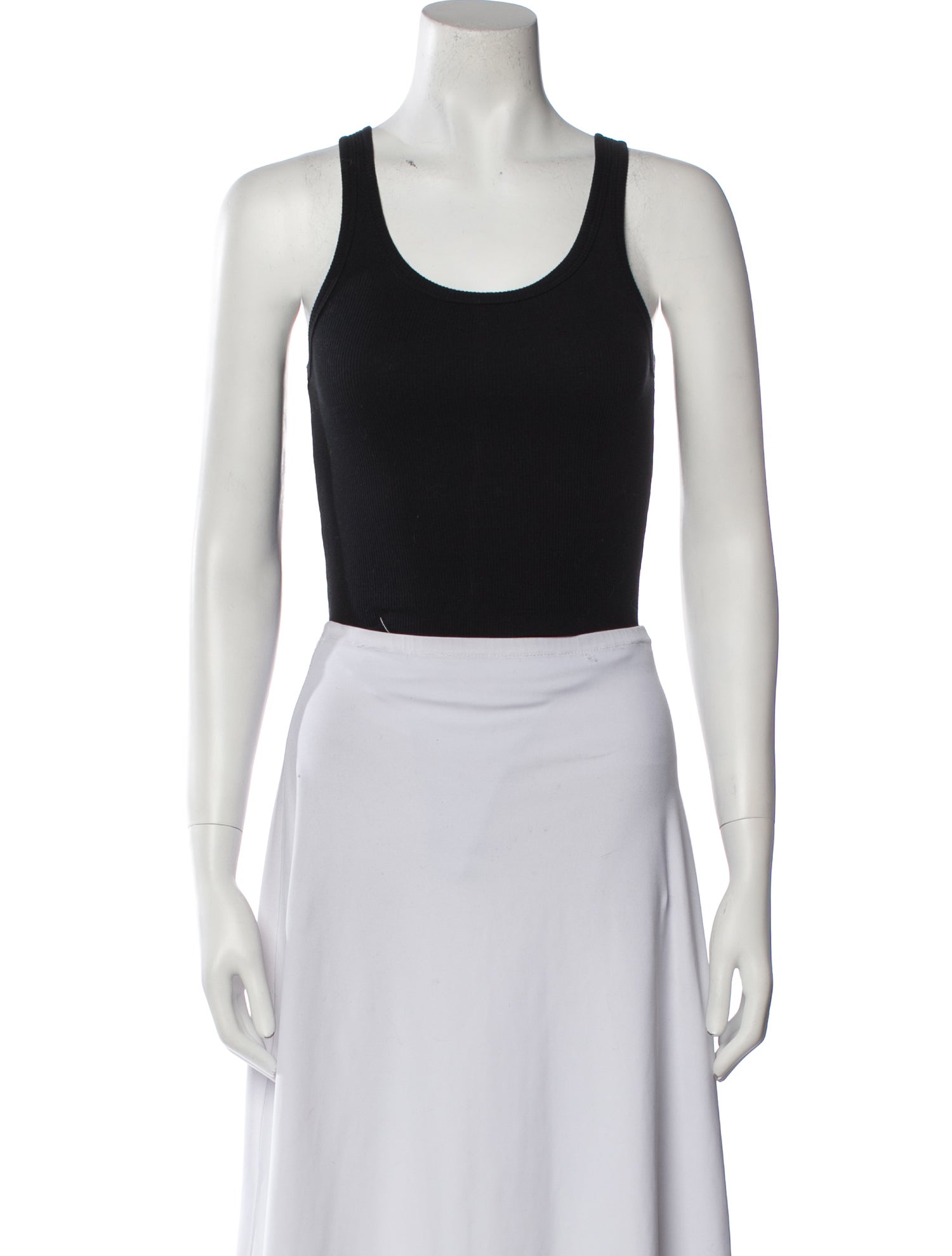 Suzie Kondi Scoop Neck Sleeveless Crop Top