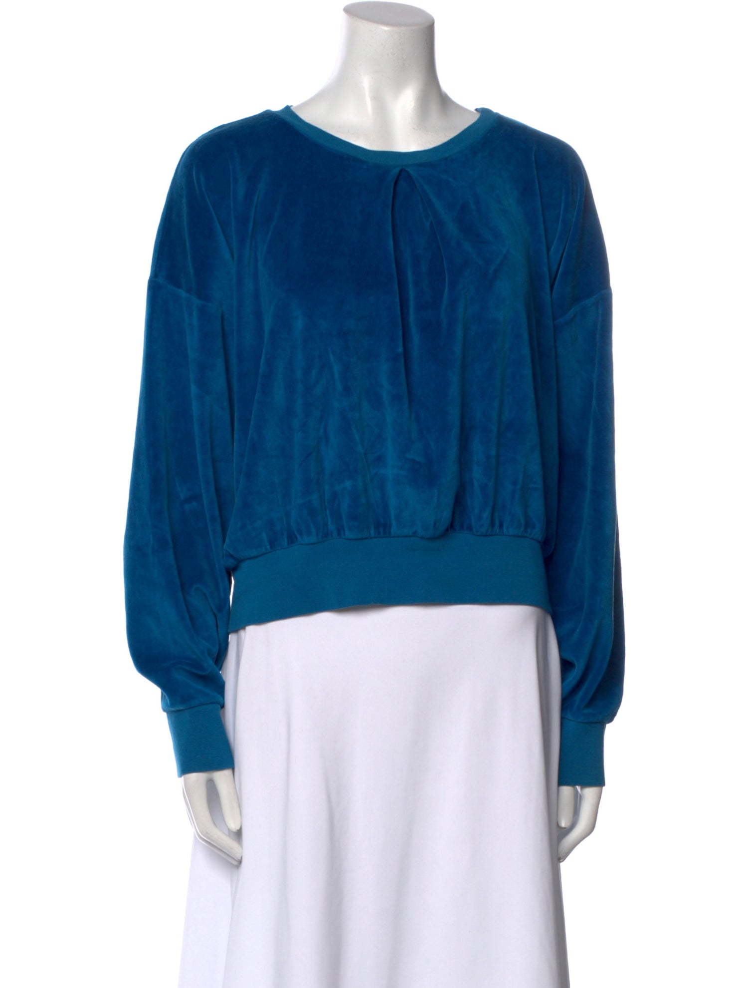 Suzie Kondi Scoop Neck Long Sleeve Sweatshirt