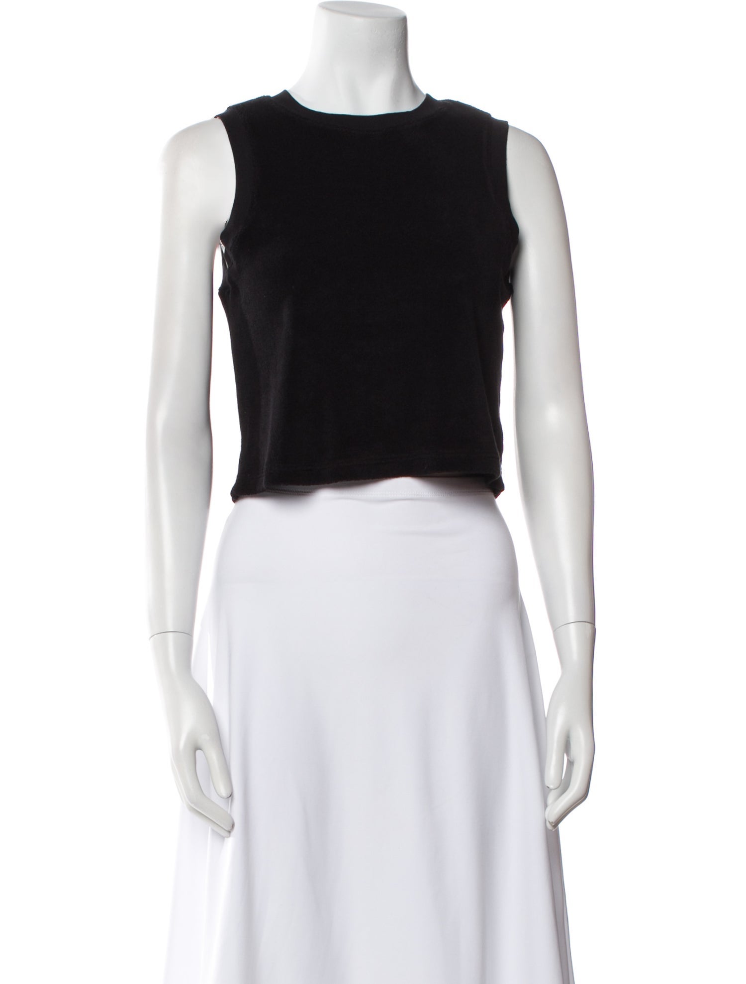 Suzie Kondi Crew Neck Sleeveless Crop Top