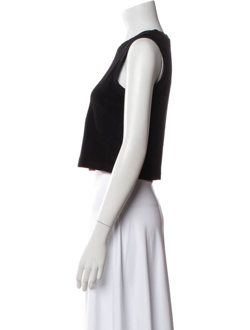 Suzie Kondi Crew Neck Sleeveless Crop Top