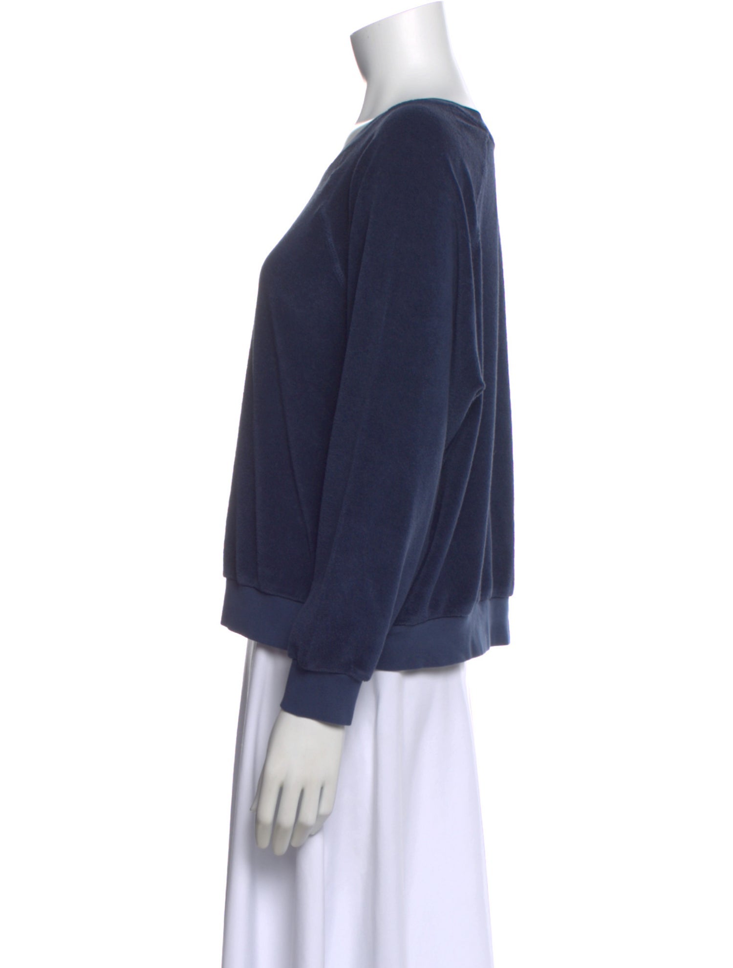 Suzie Kondi Crew Neck Long Sleeve Sweatshirt