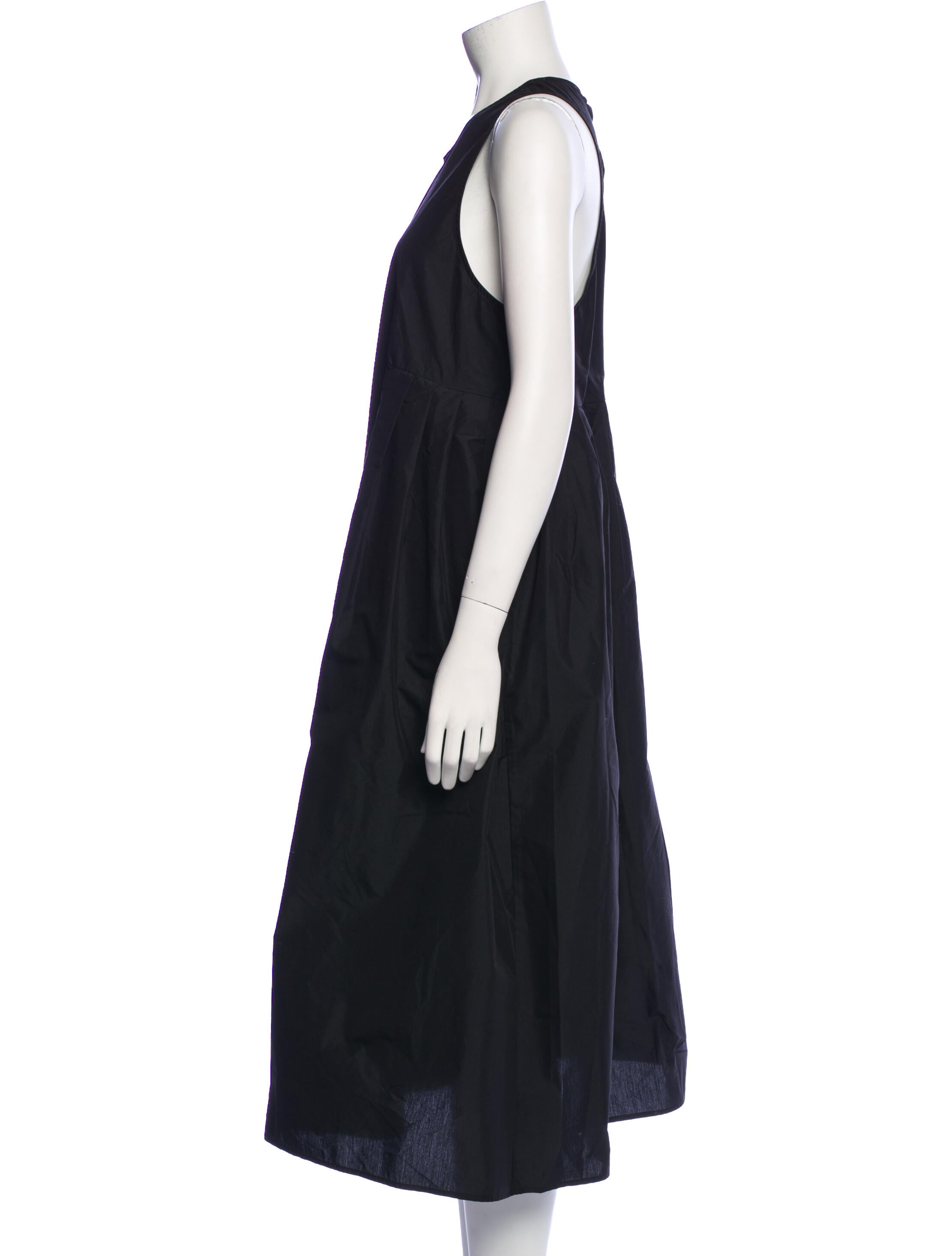 Kamperett Crew Neck Midi Length Dress