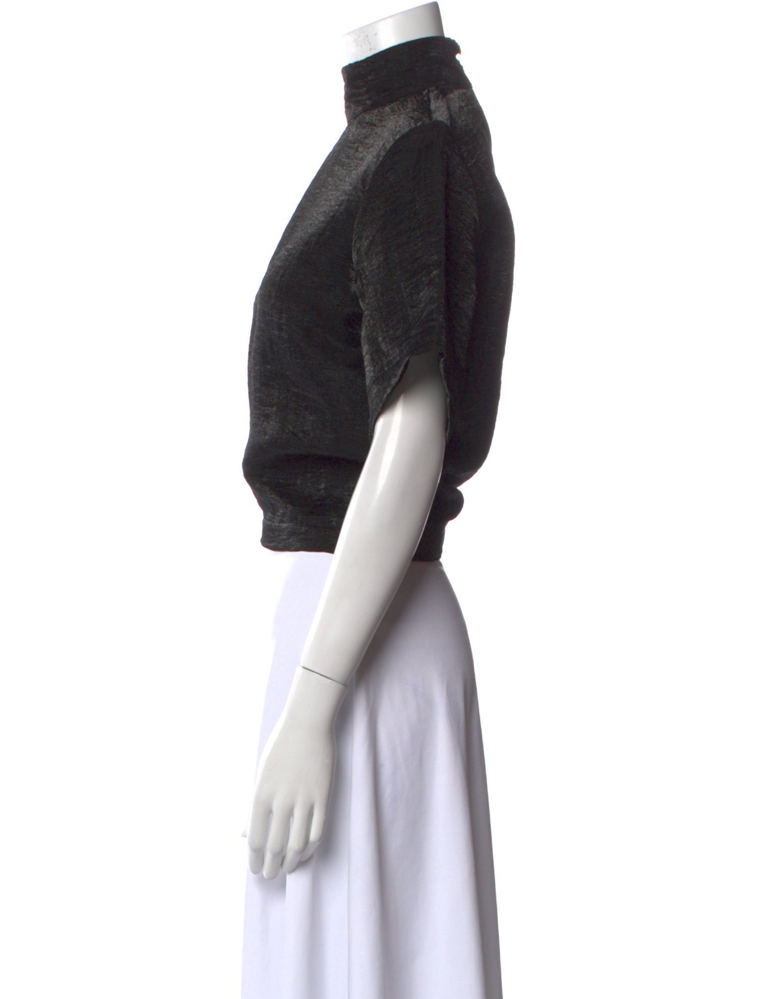 Kamperett Linen Mock Neck Crop Top