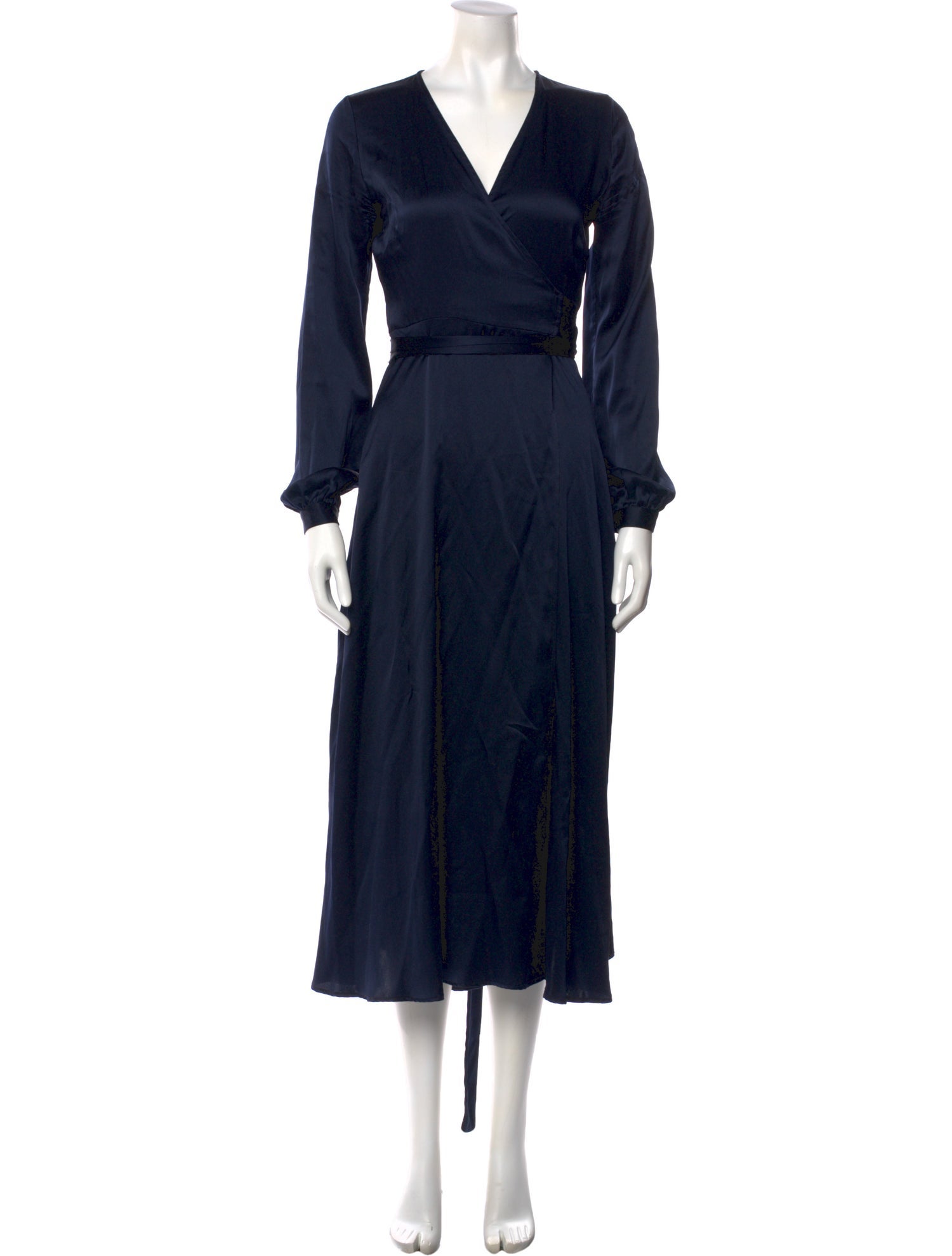 Kamperett V-Neck Midi Length Dress