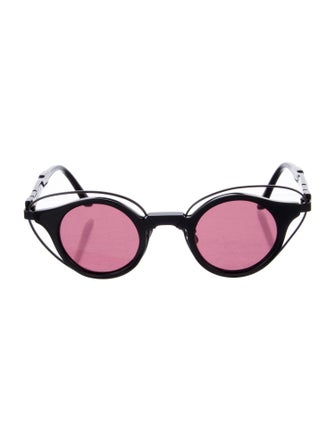 Kuboraum Cat-Eye Tinted Sunglasses