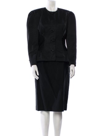 Kevan Hall Ruffle Embellishment Set