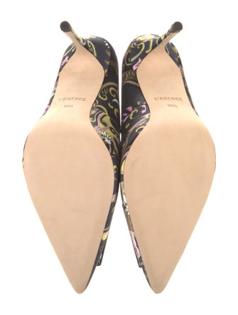 L'Agence Printed Pumps