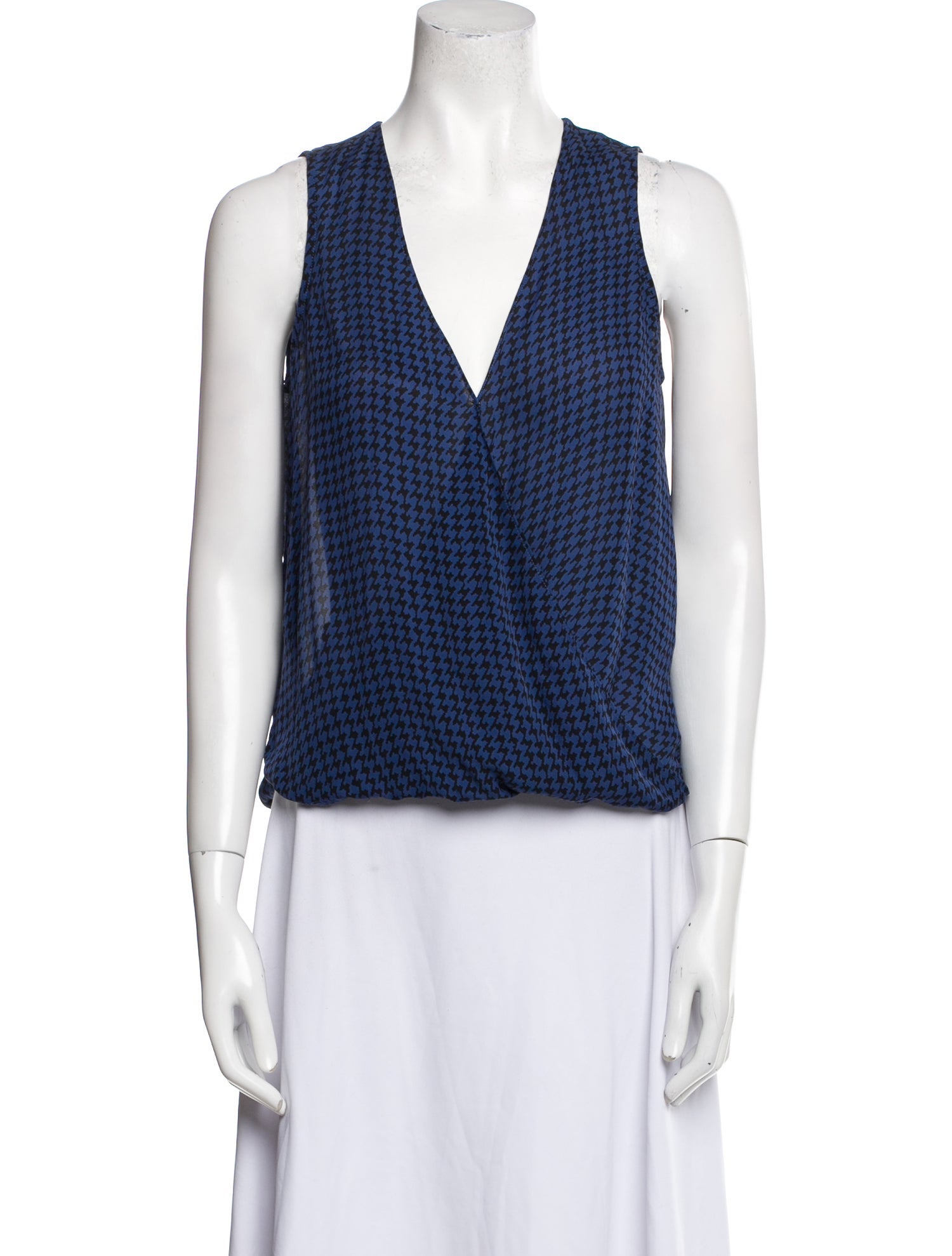 L'Agence Printed V-Neck Crop Top