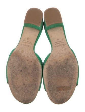 L'Agence Suede Slides