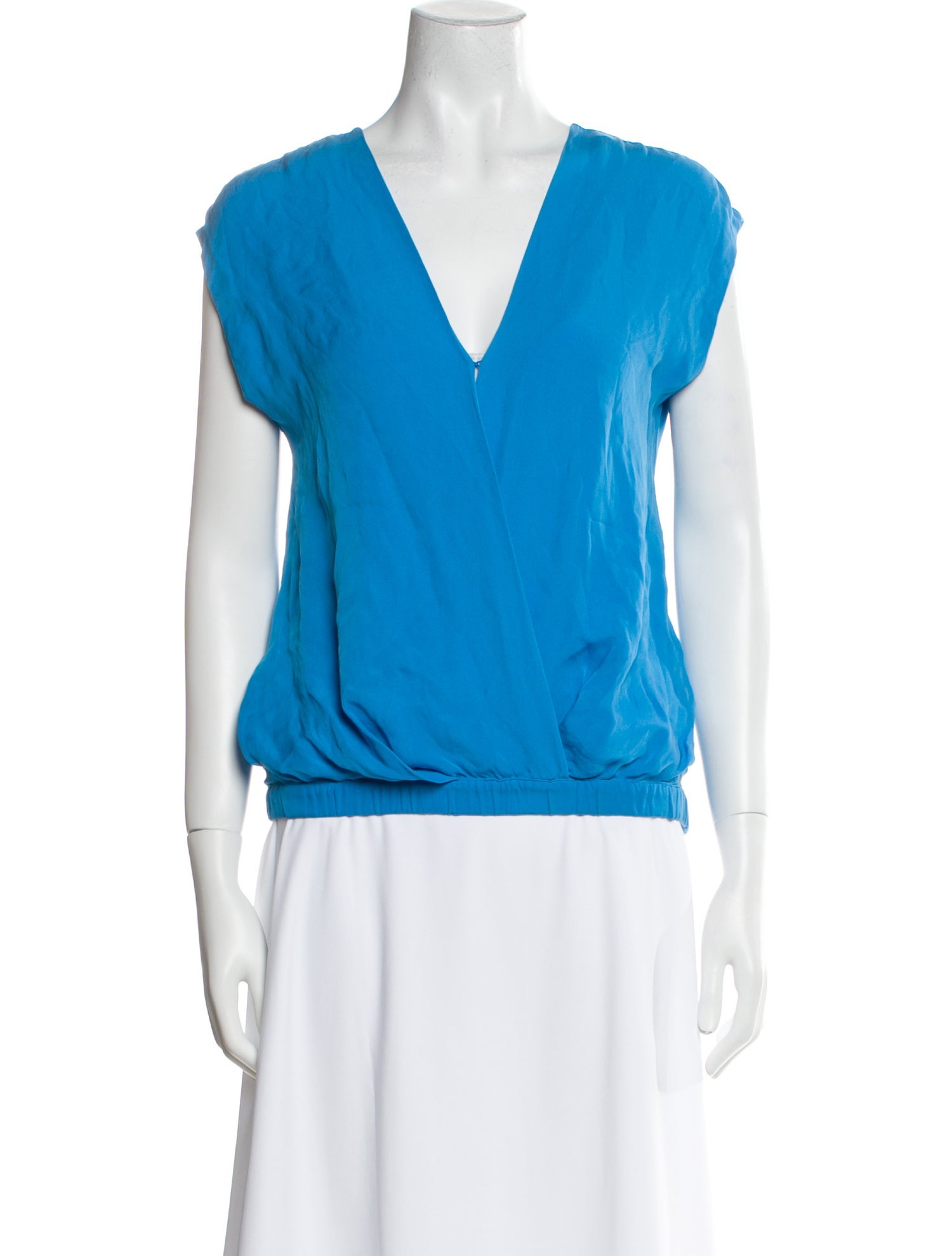 L'Agence V-Neck Short Sleeve Top