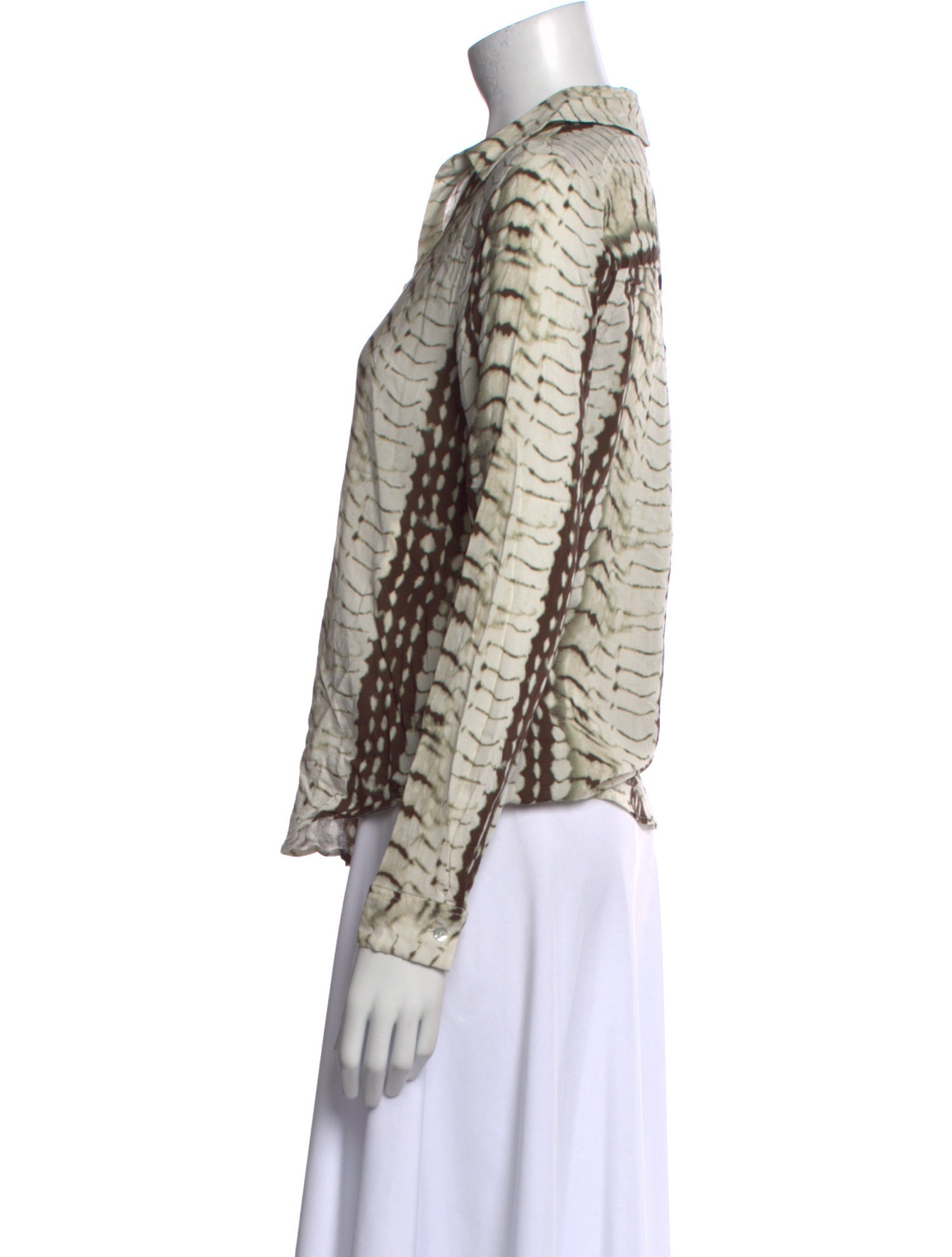 L'Agence Printed V-Neck Button-Up Top