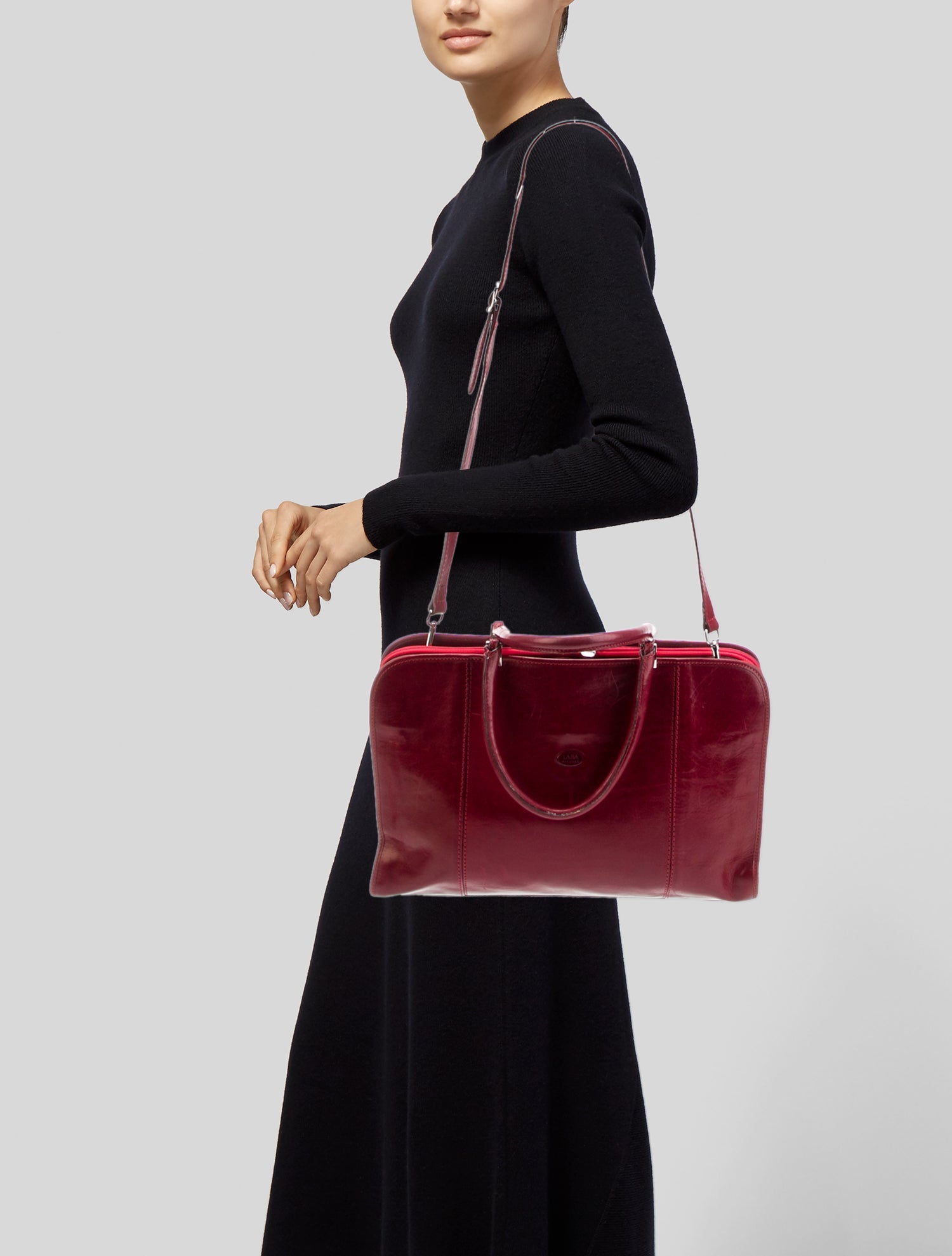 Lara Leather Shoulder Bag