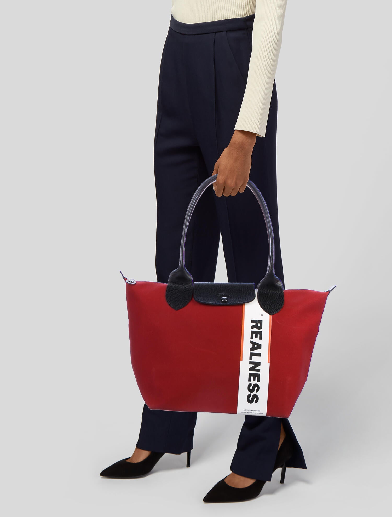 realness longchamp