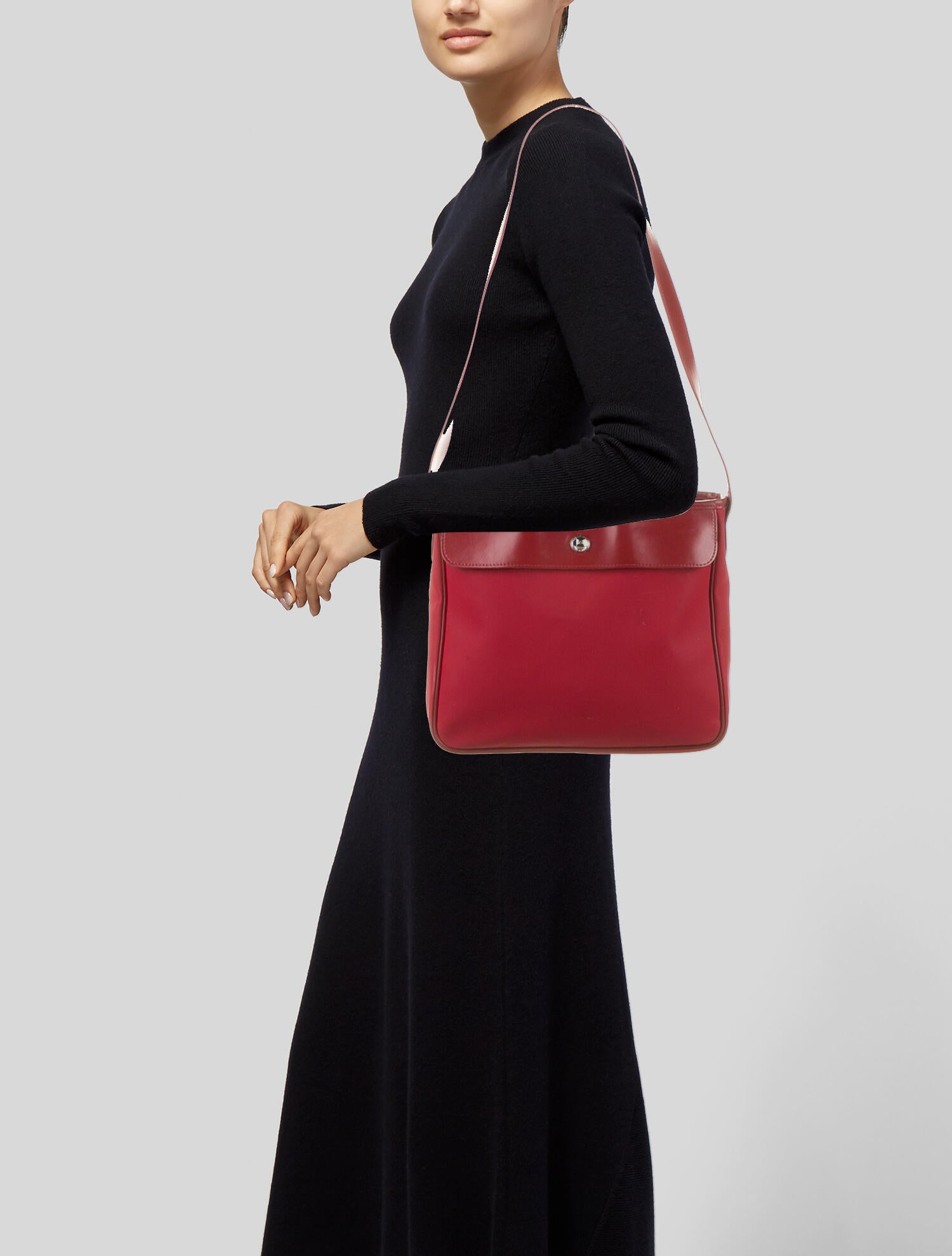 Longchamp Vintage Vinyl Leather Trimmed Shoulder Bag Red Shoulder