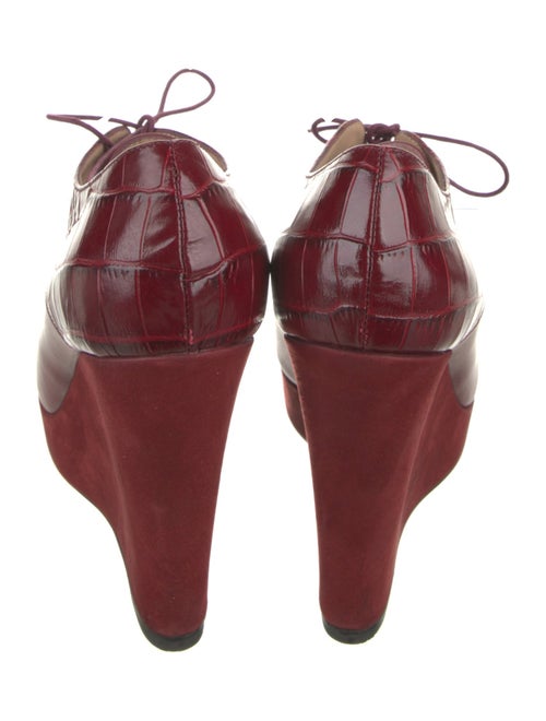 Longchamp Embossed Leather Pumps