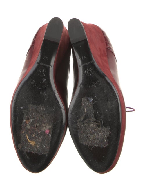 Longchamp Embossed Leather Pumps